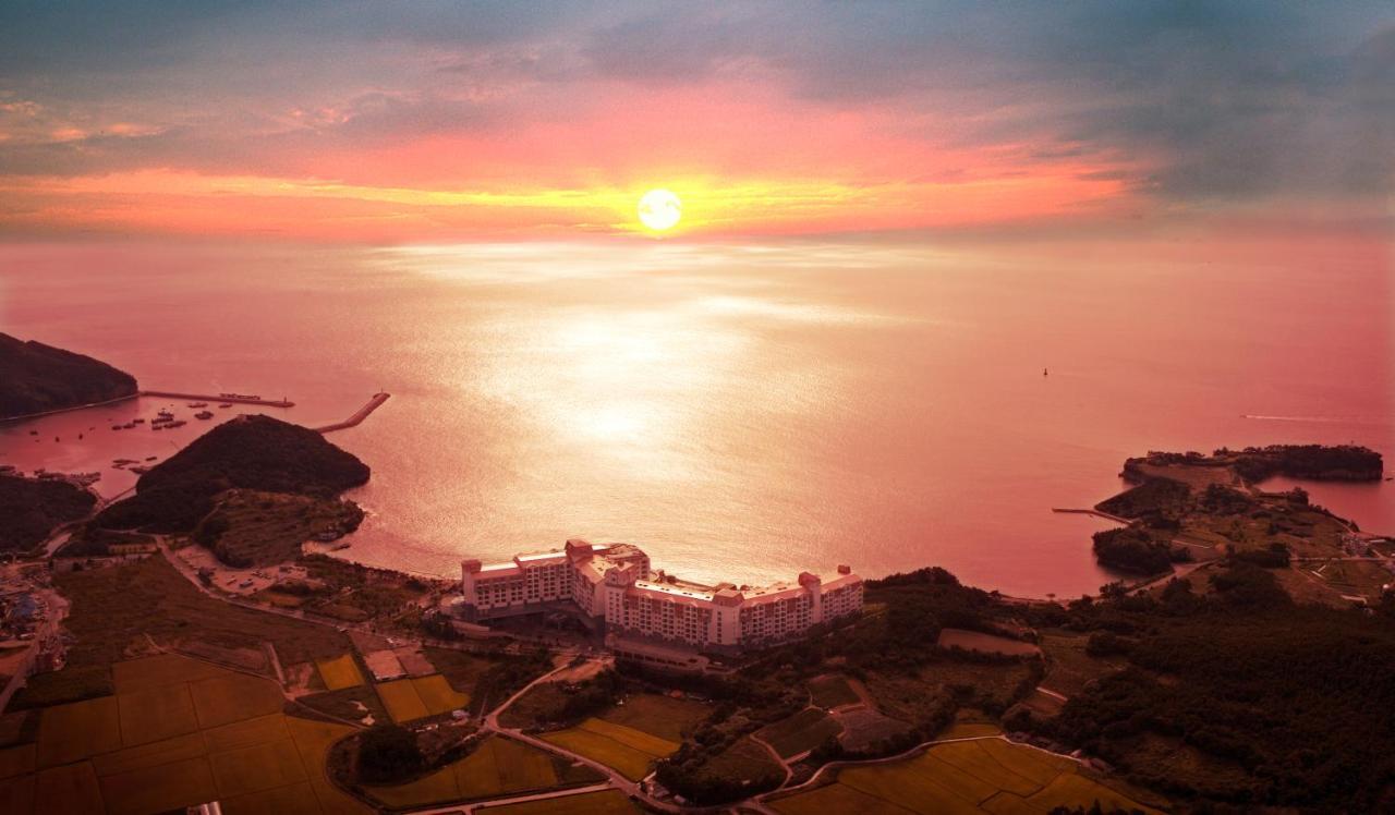 Sono Belle Byeonsan Hotel Puan Kültér fotó